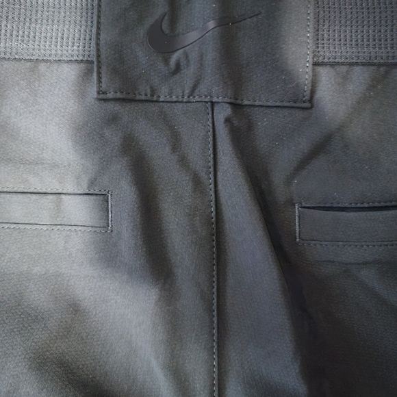 NWOT Nike DriFit Golf Pants - Picture 2 of 3